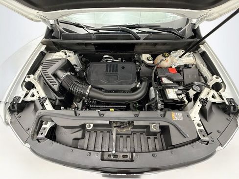 Used 2023 GMC Acadia SLE w/ Elevation Edition FWD image 28