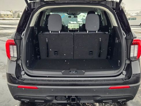 New 2026 Ford Explorer Active image 16