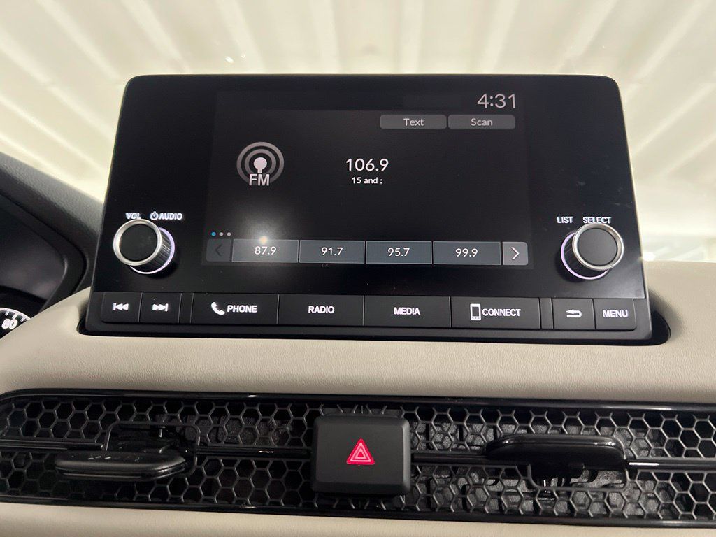 Used 2025 Honda HR-V LX image 26