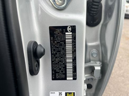 Used 2025 Toyota Corolla LE image 27