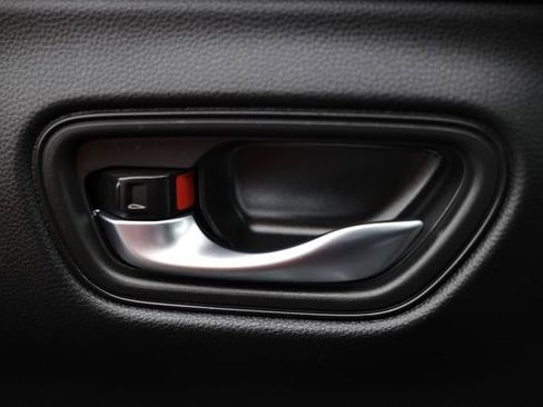 Used 2024 Honda HR-V Sport image 17