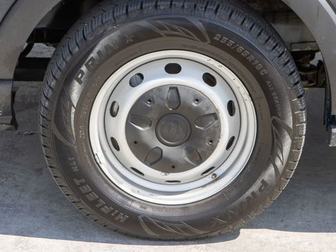 Used 2019 Ford Transit 250 148 Medium Roof image 27