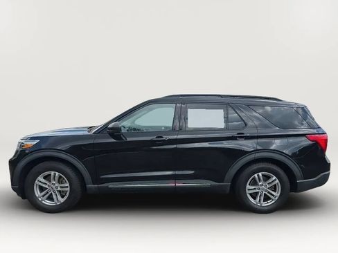 Used 2020 Ford Explorer XLT w/ Equipment Group 202A RWD image 5
