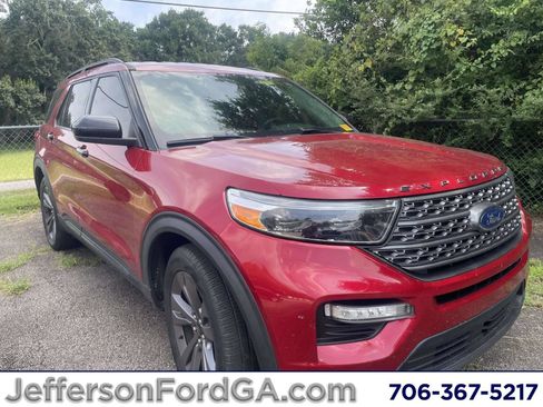 Used 2022 Ford Explorer XLT w/ Equipment Group 202A RWD image 1