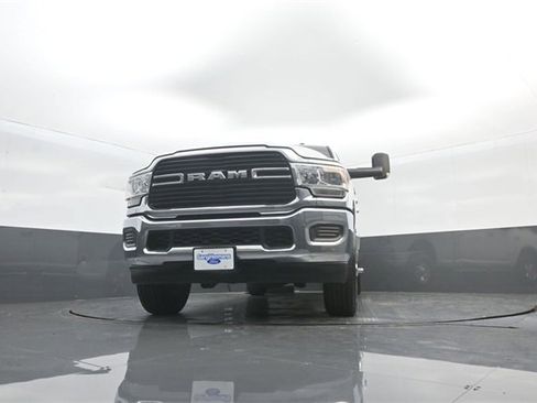 Used 2021 RAM 2500 Big Horn image 28