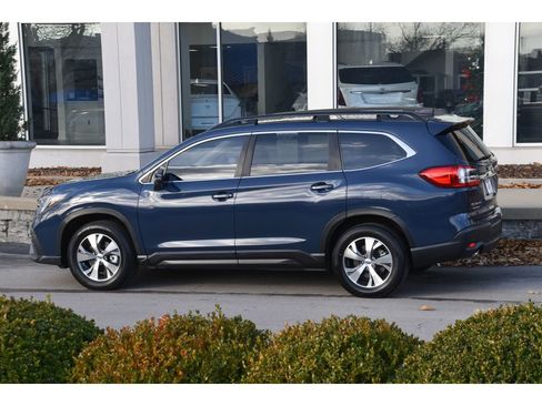 Certified 2023 Subaru Ascent Premium w/ Convenience Package image 6