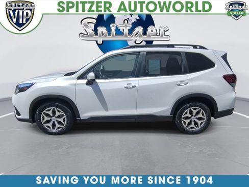 Used 2023 Subaru Forester Premium AWD/4WD image 6