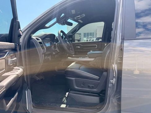 Used 2026 RAM 2500 Laramie AWD/4WD image 10