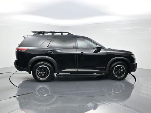 Used 2024 Nissan Pathfinder Rock Creek AWD/4WD image 4