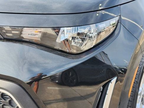 Used 2025 Kia Soul S image 16