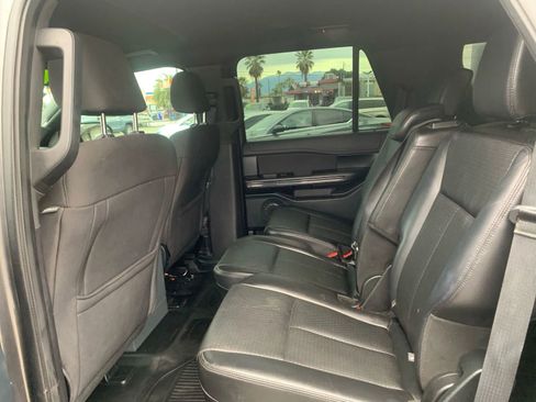 Used 2018 Ford Expedition XL w/ Fleet Convenience Package image 11