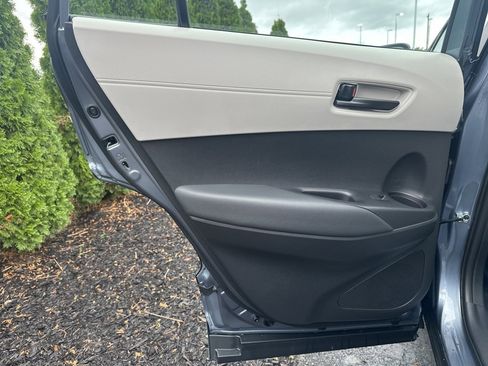 Certified 2026 Toyota Corolla Cross L image 9