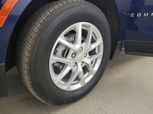 Used 2023 Chevrolet Equinox LT AWD/4WD image 31