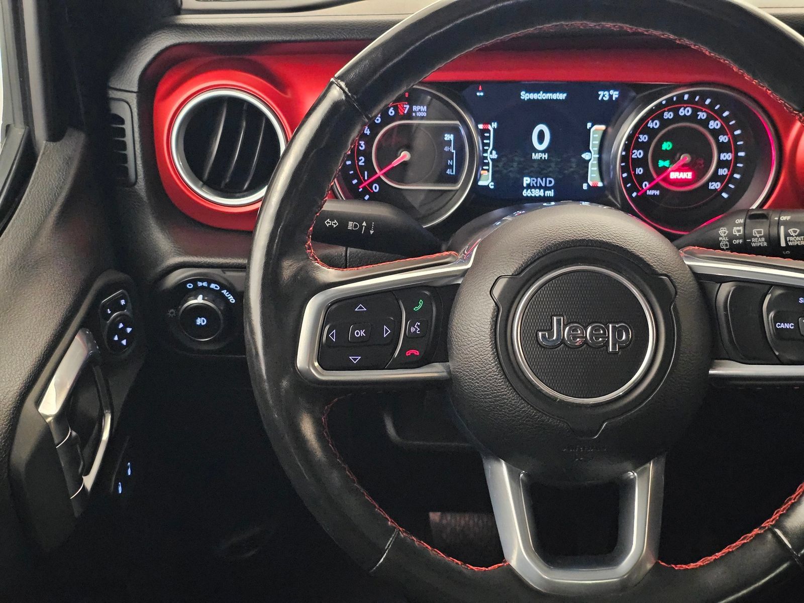 Used 2021 Jeep Wrangler Unlimited Rubicon w/ LED Lighting Group AWD/4WD image 9
