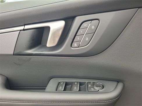 New 2026 Buick Enclave Sport Touring w/ Power Package image 24