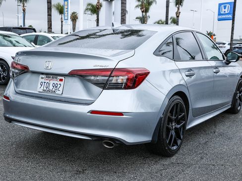 Used 2025 Honda Civic Sport image 7