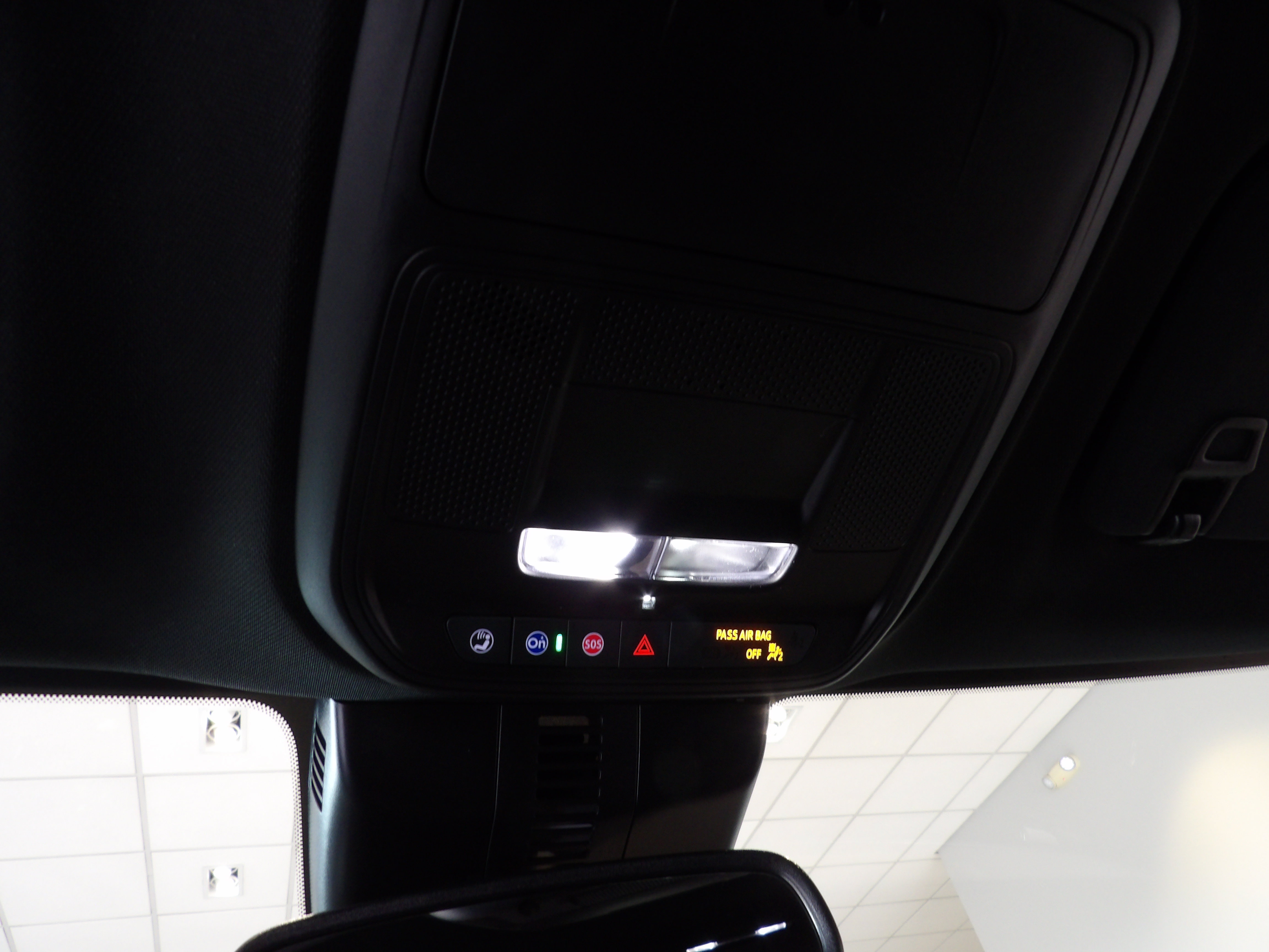 Used 2026 Buick Enclave Preferred AWD/4WD image 15