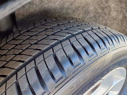 Used 2021 Ford EcoSport SE w/ SE Appearance Package image 32