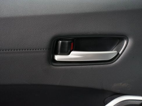 Certified 2025 Toyota Corolla Cross AWD Hybrid image 34