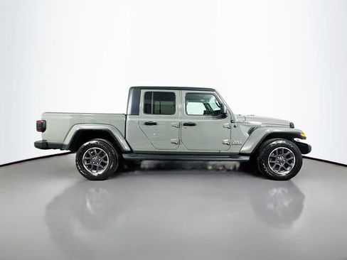 Used 2021 Jeep Gladiator Overland w/ Popular Equipment Package AWD/4WD image 9