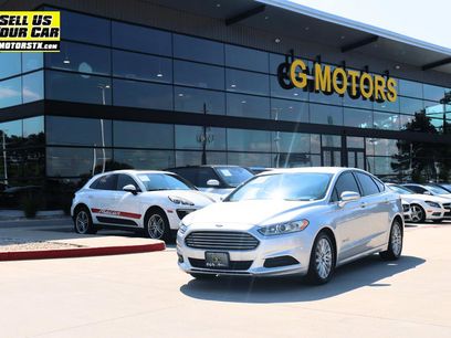 Used 2016 Ford Fusion SE