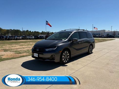 New 2026 Honda Odyssey Elite image 3