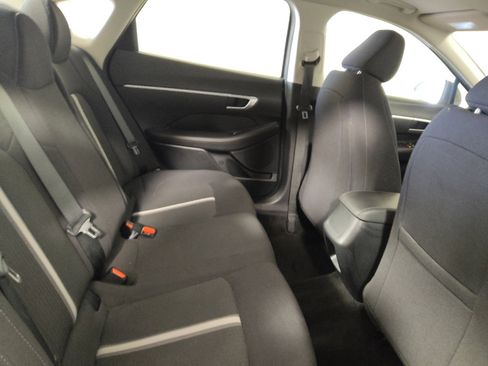 Used 2022 Hyundai Sonata SE FWD image 19