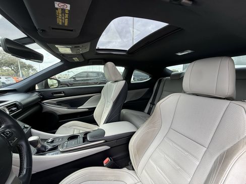 Used 2015 Lexus RC 350 w/ F Sport w/Summer Tires image 29