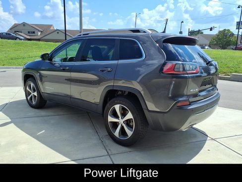 Used 2021 Jeep Cherokee Limited AWD/4WD image 5