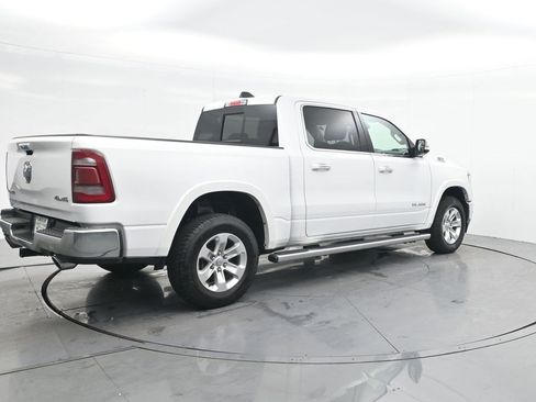 Used 2022 RAM 1500 Laramie AWD/4WD image 5