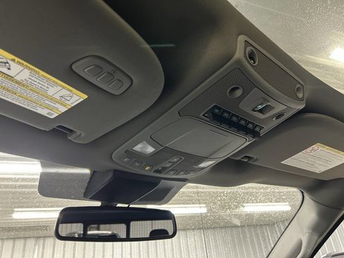 Used 2021 Ford F250 Lariat image 49