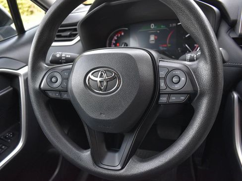 Used 2024 Toyota RAV4 XLE image 24