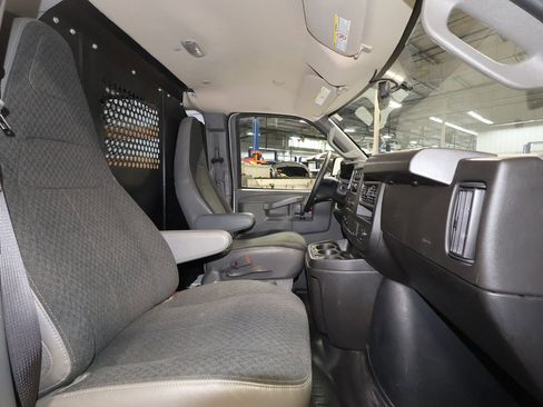 Certified 2024 Chevrolet Express 2500 w/ Driver Convenience Package image 22