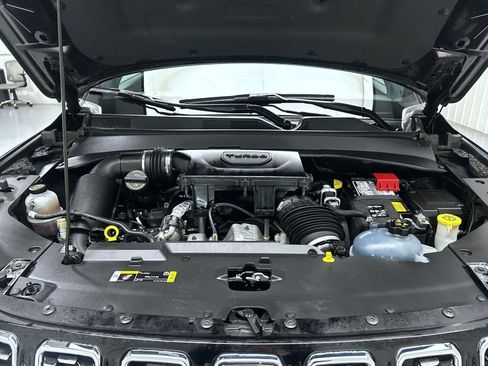 Used 2024 Jeep Compass Limited image 24