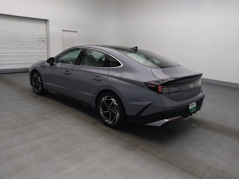 Used 2024 Hyundai Sonata SEL w/ Convenience Package FWD image 3