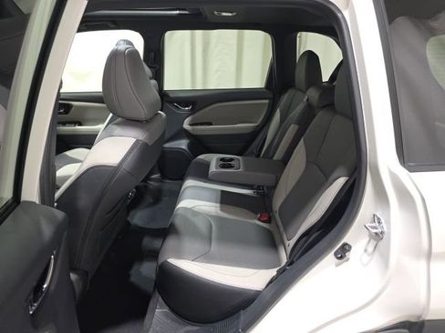 Certified 2025 Subaru Forester Limited AWD/4WD image 29