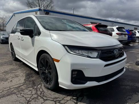 Used 2025 Honda Odyssey Sport-L image 8