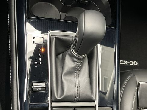 Used 2025 MAZDA CX-30 AWD 2.5 S w/ Select Sport Pkg image 19