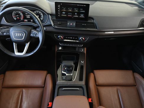 Used 2023 Audi Q5 2.0T Prestige w/ Prestige Package AWD/4WD image 14