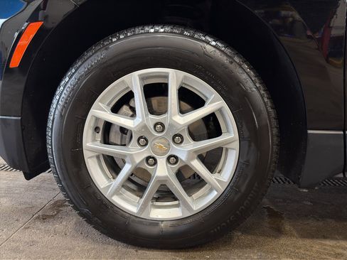 Used 2023 Chevrolet Equinox LT image 8