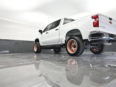 Used 2021 Chevrolet Silverado 1500 LT w/ All Star Edition Plus RWD image 23
