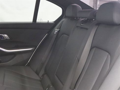 Used 2020 BMW 330i xDrive Sedan w/ Convenience Package image 10