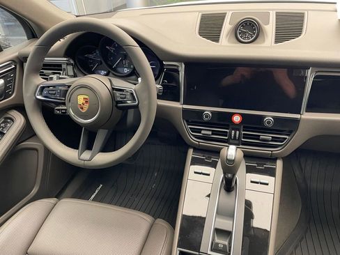 New 2026 Porsche Macan AWD/4WD image 14