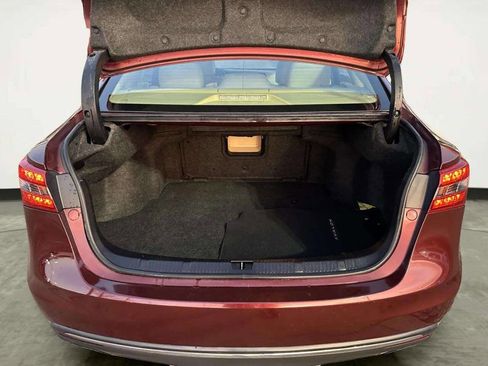 Used 2017 Toyota Avalon XLE Premium image 13