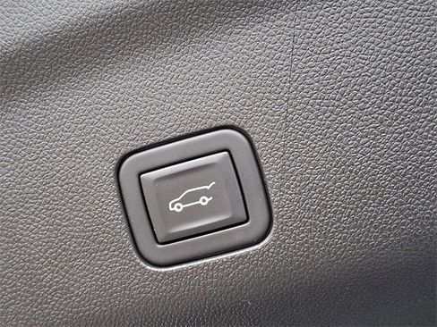 Used 2023 Chevrolet Tahoe High Country image 31