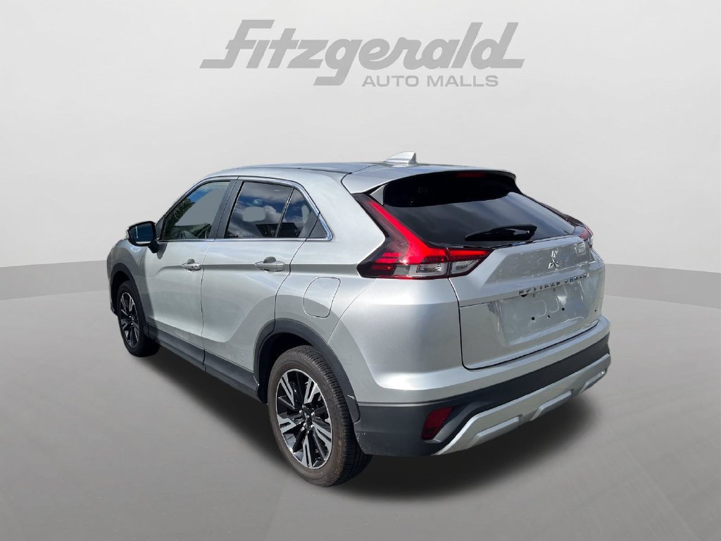 Used 2024 Mitsubishi Eclipse Cross SEL AWD/4WD image 9