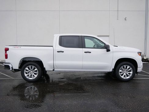 New 2026 Chevrolet Silverado 1500 Custom image 2