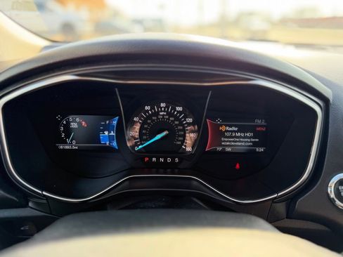 Used 2018 Ford Fusion Titanium image 26