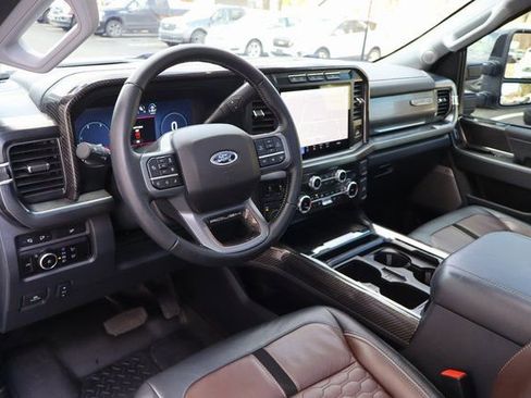 Used 2024 Ford F250 Lariat w/ Lariat Ultimate Package image 6