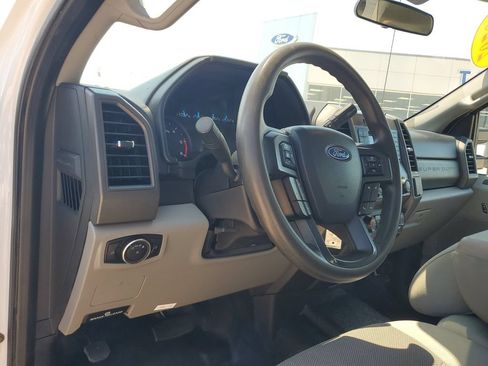 Used 2020 Ford F550 4x4 Crew Cab Super Duty image 17